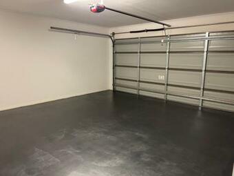 Stunning 2br Whole House With Lockup Garage, Spa, Landscaped Backyard