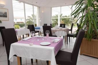 Hotel Thalacap Ars-en-r�