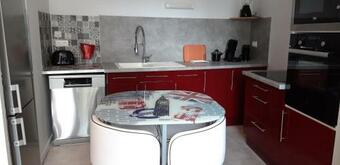Apartamento Triplex Tout Confort, Plein Centre Ville Bauge En Anjou
