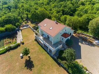 Villa ?elinka, Svib - Cista