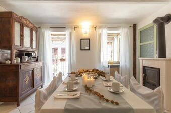 B&B 503 Di Alessio E Orsola