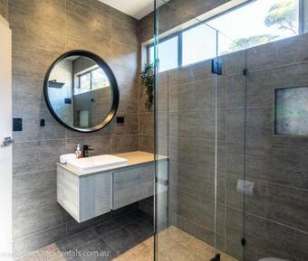 Willowdene Shack 8 Aruma River Resort