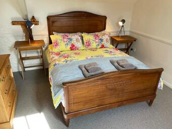 Contemporary Loft Apartment In Devon Countryside