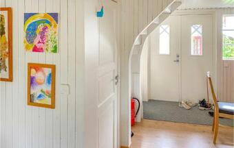 Stunning Home In S�vsj� With Internet And 2 Bedrooms