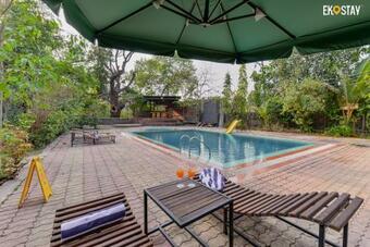 Ekostay - River Front Villa