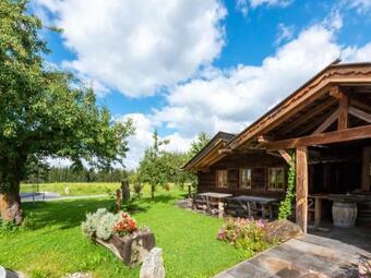 Spacious Apartment In Tulfes With Sauna