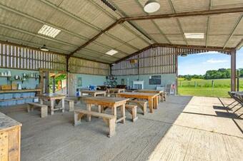 Starry Skies Yurt - Vega