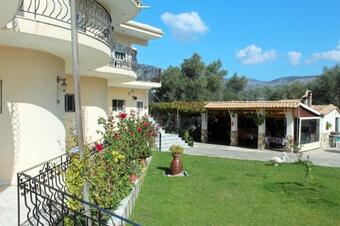 Ilektra Apartment Blue