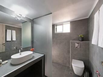 Villa Beyond The Bridge