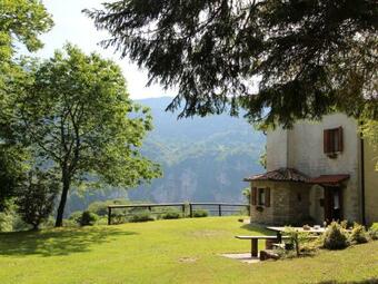 Mountain-view Holiday Home In Cison Di Valmarino With Garden