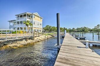 Apartamento Cheerful Condo With Community Pool And Boat Dock!