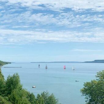 Apartamento Cliffside Luxury Water View Suite