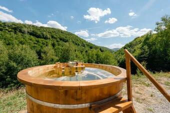 Villa Green Forest Ghermin