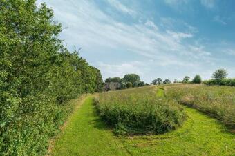 Modern Countryside Estate W/ Lakes Between Chipping Norton And Soho Farmhouse