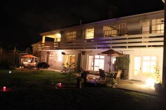 Bed & Breakfast The Townhouse Accommodation