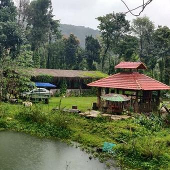 Villa Livingstone Rustic Homestay, Chikmagalur