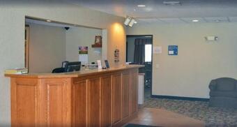 Hotel Colfax Inn By Marifah