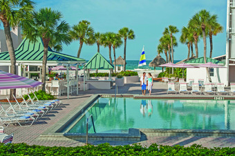 Hotel Sandcastle Resort At Lido Beach