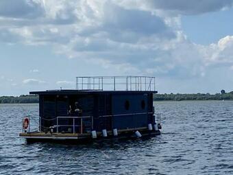 Houseboat Apart M - Wodna Osada