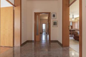 Sunrise Hill Holiday Home