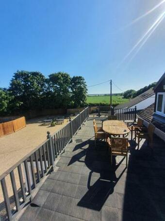 Bed & Breakfast Hawk House