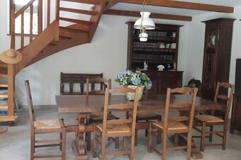 Maison Familiale Et Typique En Bretagne