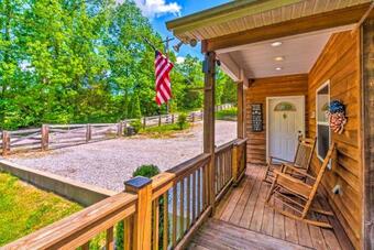 Country Cottage Less Than 3 Mi To Dale Hollow Lake!