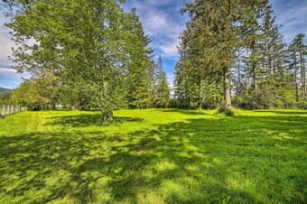 Riverside North Bend Oasis Stunning Mtn View