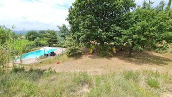 Les 2 Mazets Proven�aux