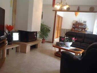 Villa Dans Un �crin De Verdure