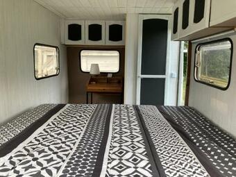 Chambre D'hote Dans Caravane