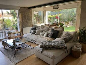 Villa Refaite � Neuf Sur Jardin Arbor�