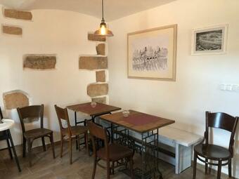 Hostal Penzion ?t?rbova Vila