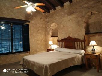 Agroturismo Casas Rurales Las Vi�as