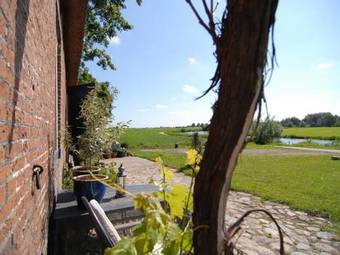 Cozy Apartment In Burum With Forest Nearby