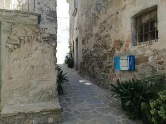 Hostal Loft Da Maria, Scavata Nella Pietra, Stanza Con Bagno Interno E Box Doccia Esterna