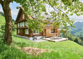 Apartamento Stilvolles Schwyzer Bauernhaus Mit Traumsicht