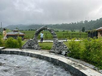 Hotel Osho Himalayas Meditation Resort