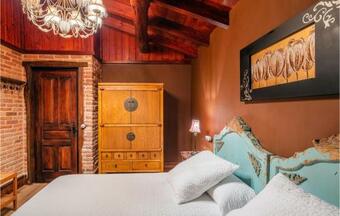 Awesome Home In Carabanzo With Wifi And 2 Bedrooms