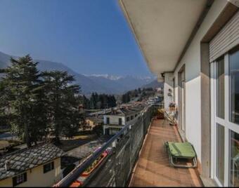 Apartamento Alloggio Incantevole Con Parcheggio Privato