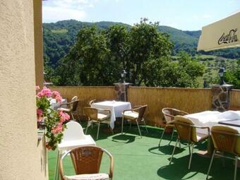 Hostal Penzi�n Na Slne?nej Str�ni