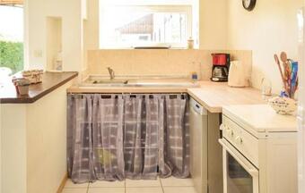 One-bedroom Holiday Home In La Cambe