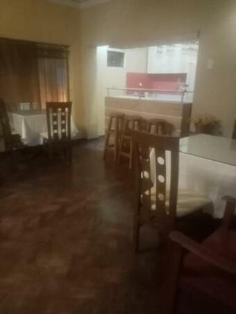 Hostal Hospedaje Schell