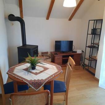 Holiday Apartman Ravna Dolina