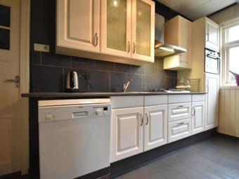 Apartamentos Cozy Farmhouse In Sint Maartensvlotbrug Near Forest