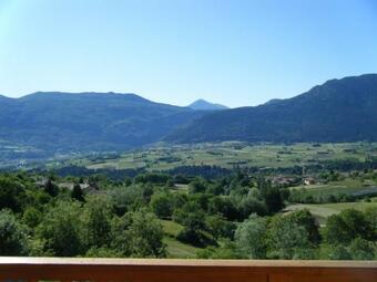 Apartamento Residence Imperial Wood - Suite Panoramica Su 2 Piani Con Piscina E Giardino