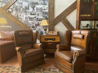 La Centenaria De Alaraz