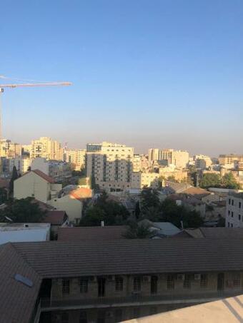 Apartamento Beautiful 3 Bdr Heart Of Jlm -modern With Huge Balcony