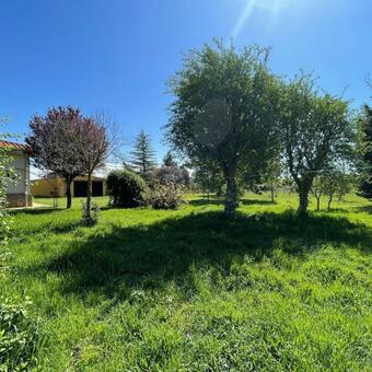 Casa Chalet En El Campo