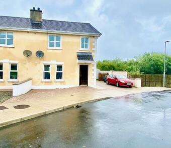 Castlebaldwin Country Residence